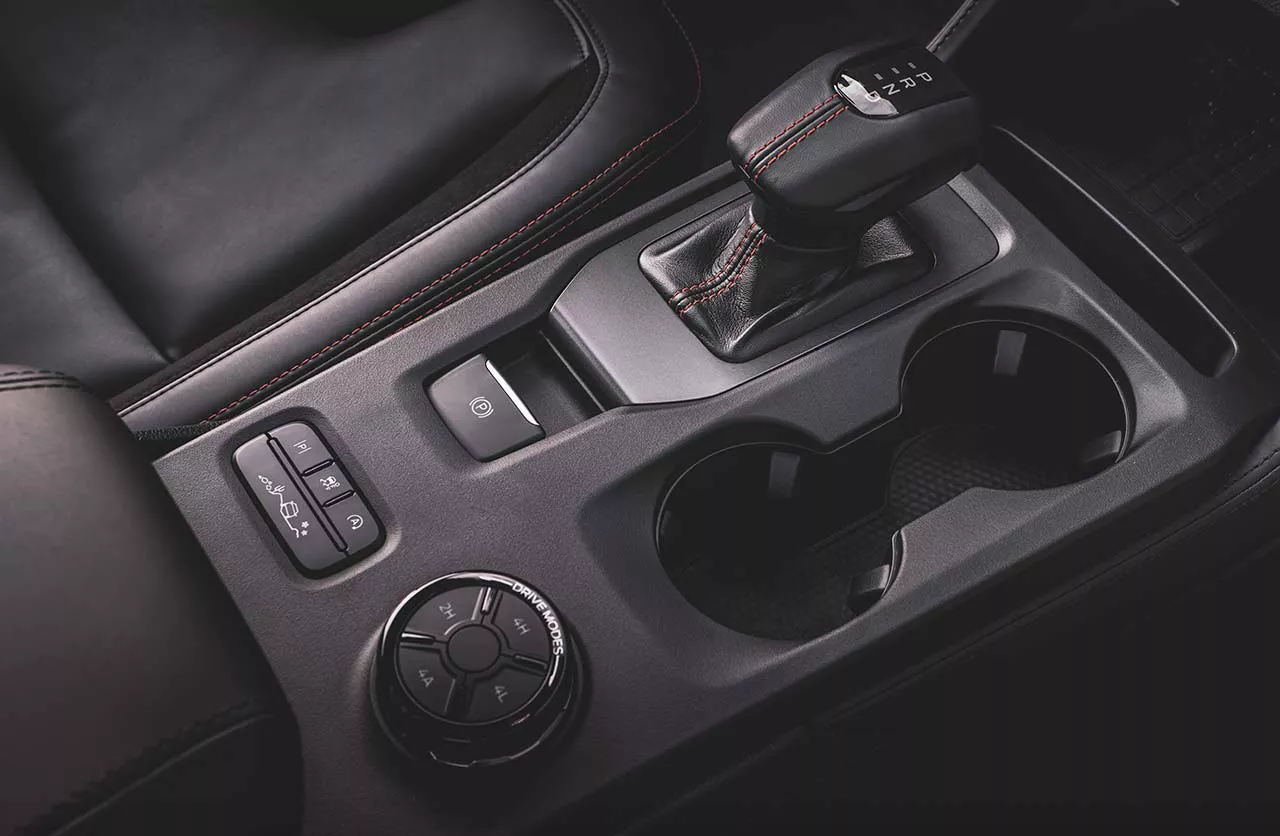 Ford-Ranger-Raptor-2023-interior-2