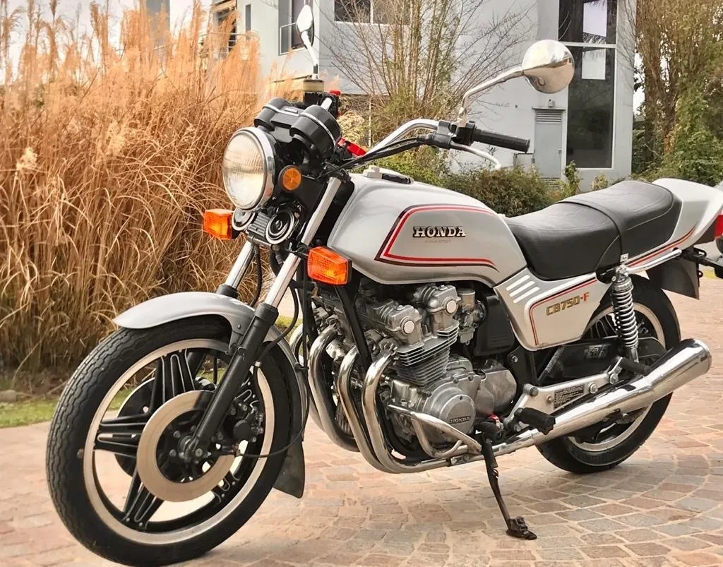honda CB 750 F mod 80