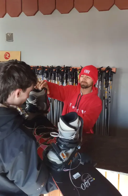 fiatpersonalentregandoequipo3