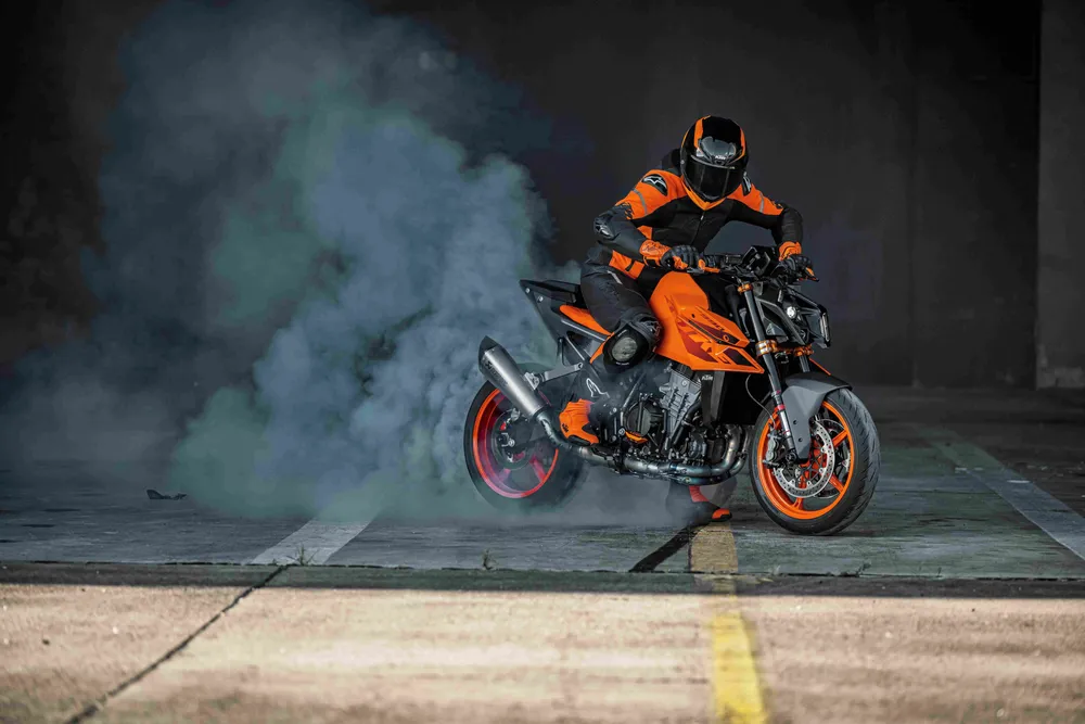 Nueva KTM 990 DUKE -1