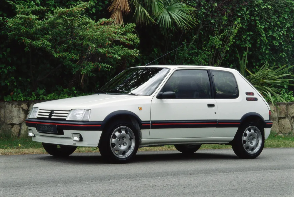 PEUGEOT205Gti blanco