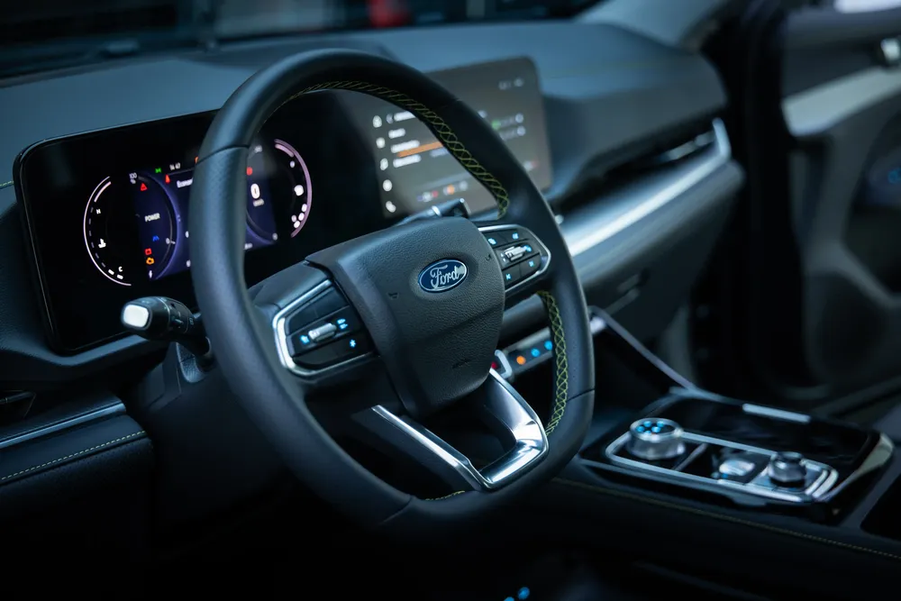 Territory Hybrid-142 (1)